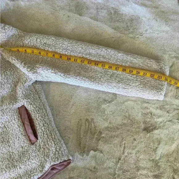 Love Tree reversible Sherpa pockets on both sides size medium dusty rose - Picture 12 of 12